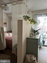 730 24th St NW in Washington, DC - Building Photo - Building Photo