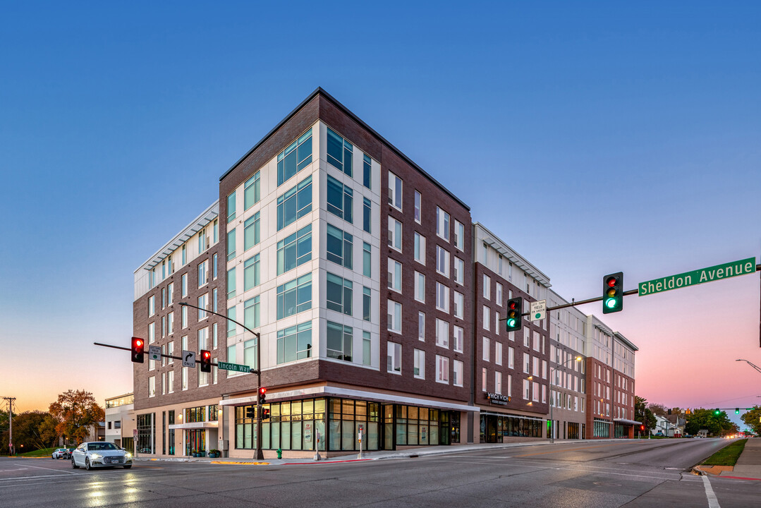 2700 Lincoln in Ames, IA - Foto de edificio