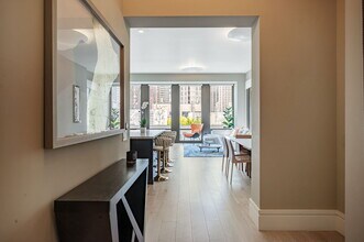 288 Pacific Ave in San Francisco, CA - Building Photo - Building Photo