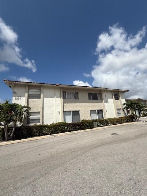 property at 3210 Coral Ridge Dr