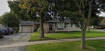 1201 Euclid Ave in Arlington Heights, IL - Building Photo