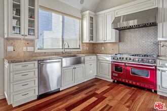 318 26th St in Hermosa Beach, CA - Building Photo - Building Photo