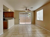 1235 La Ballena Trail in Henderson, NV - Building Photo - Building Photo