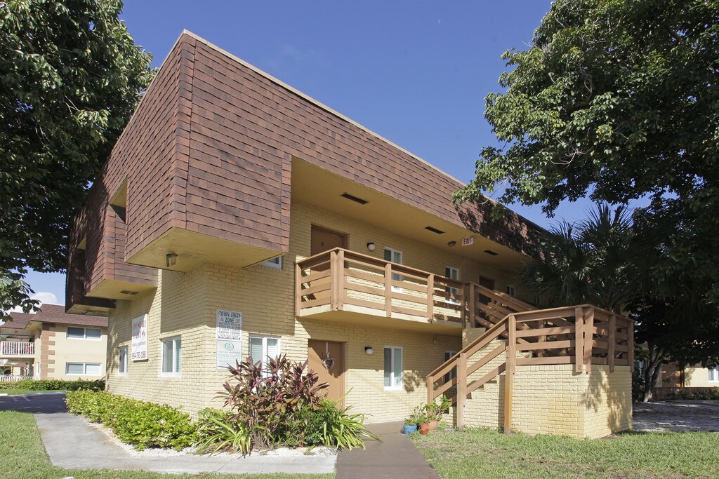 Avondale Gardens Apartments Pompano Beach, FL Apartments For Rent