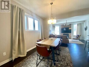 66 Escallonia Ct in Ottawa, ON - Building Photo - Building Photo