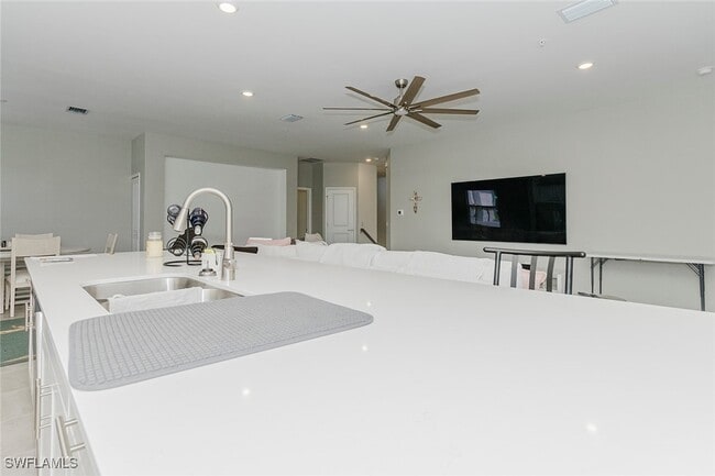 property at 5710 Melbourne Ct