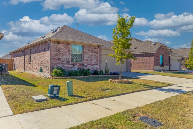 2529 Starwater Dr in Fort Worth, TX - Building Photo - Building Photo