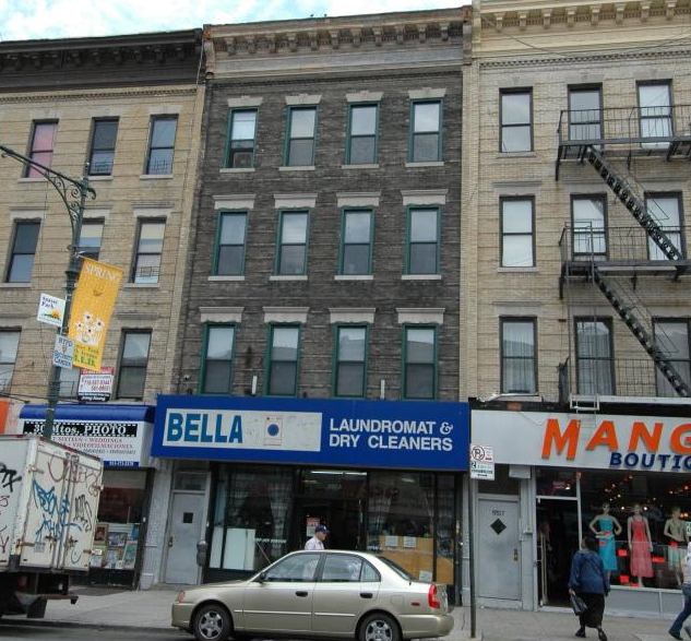 5513 5th Ave in Brooklyn, NY - Foto de edificio - Building Photo