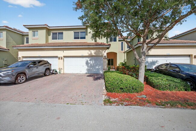 property at 2332 SE 16th Terrace