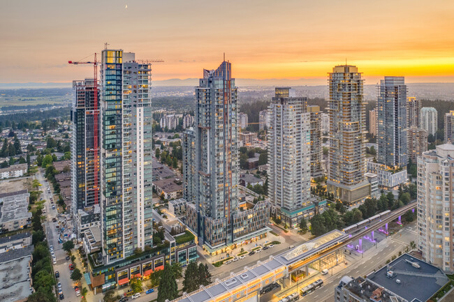 Sun Tower II in Burnaby, BC - Building Photo - Building Photo