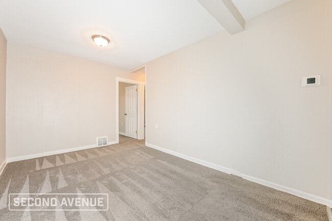 137 Hill Rd in Monaca, PA - Building Photo - Building Photo