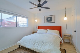 Azulina Gardens in Austin, TX - Building Photo - Interior Photo