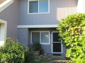 132 Harbor Oaks Cir in Santa Cruz, CA - Building Photo