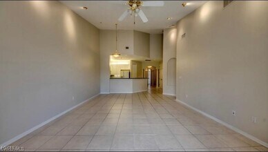 15250 Riverbend Blvd in North Fort Myers, FL - Building Photo - Building Photo