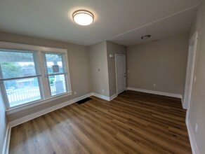 1825 Patterson Ave SW in Roanoke, VA - Building Photo - Building Photo