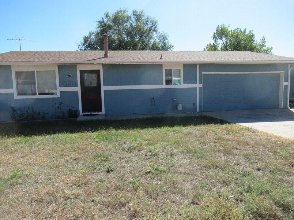 7243 Sioux Cir S in Colorado Springs, CO - Building Photo