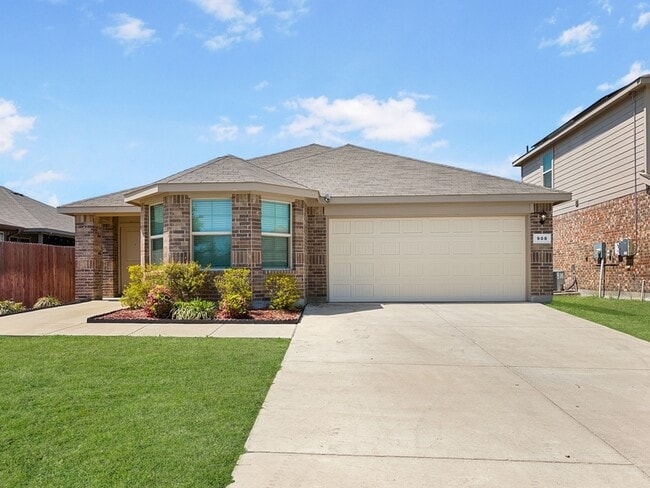 property at 908 Whisper Spgs Ct