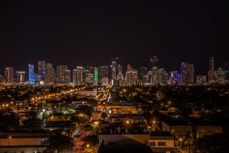 Intown Apartments in Miami, FL - Building Photo - Building Photo