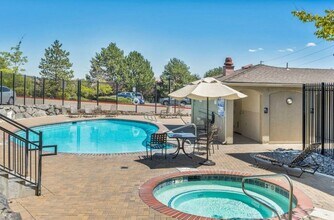 3056 Sterling Ridge Cir in Sparks, NV - Building Photo - Building Photo