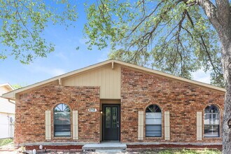 8714 Miami Dr in Rowlett, TX - Building Photo - Building Photo