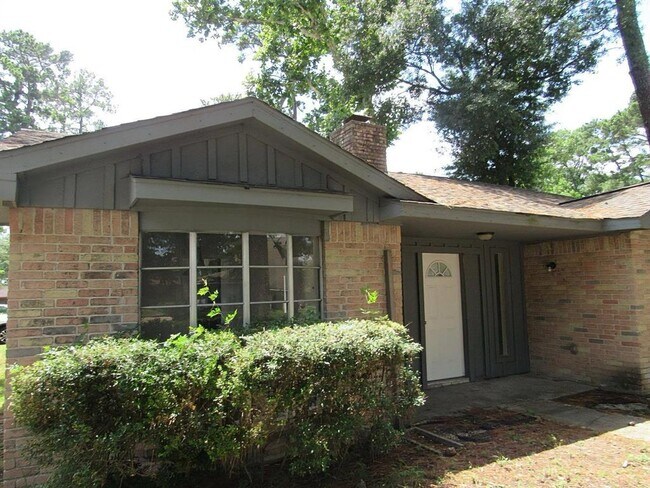 property at 2126 Millhouse Rd