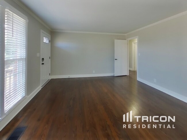 421 Alta Loma Rd in Goodlettsville, TN - Building Photo - Building Photo