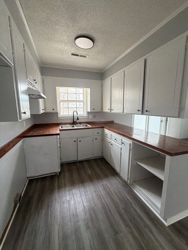 1029 Hungerford St in Brownsville, TN - Building Photo - Building Photo