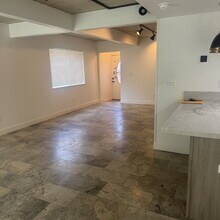 3130 Lillard Dr in Davis, CA - Building Photo - Building Photo