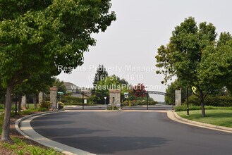 1389 Mallard Creek Ct in Roseville, CA - Building Photo - Building Photo
