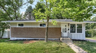4903 Charles Rd in Mechanicsburg, PA - Building Photo