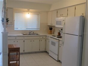 171 Golf Club Ln in Venice, FL - Building Photo - Building Photo