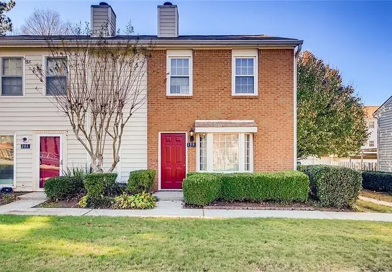 199 Holcomb Ferry Rd, Unit 199 in Roswell, GA - Foto de edificio