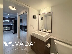 4188 Dawson St in Burnaby, BC - Building Photo - Building Photo