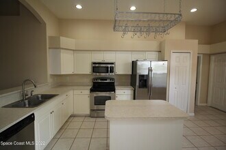 4411 Portage Trail in Melbourne, FL - Building Photo - Building Photo