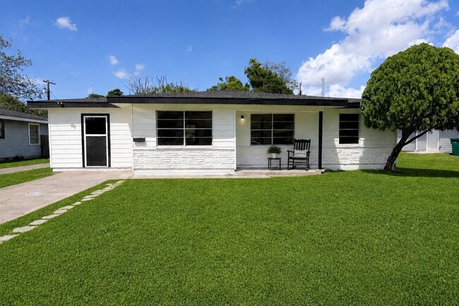 property at 404 Elaine St