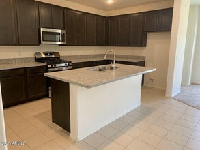 341 E Rio Pl in Casa Grande, AZ - Building Photo - Building Photo