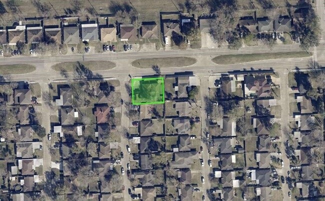 property at 830 Stonyridge St