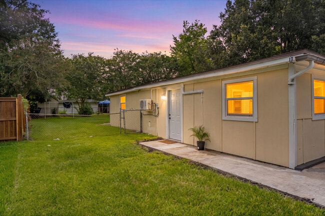 property at 5822 Tampico Rd