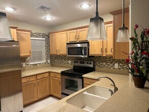 8807 White Sage Loop in Lakewood Ranch, FL - Building Photo - Building Photo