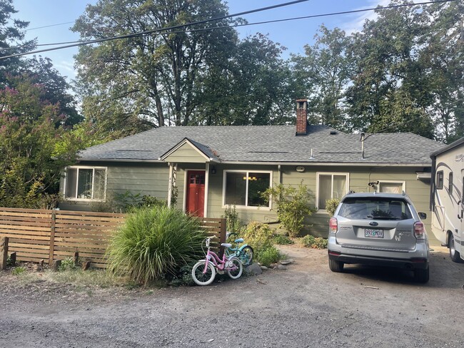 property at 4017 SW Fairvale Dr