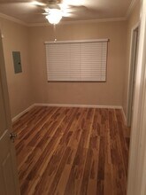 2301 De la Vina St, Unit 2301 A  delavina street c in Santa Barbara, CA - Foto de edificio - Building Photo