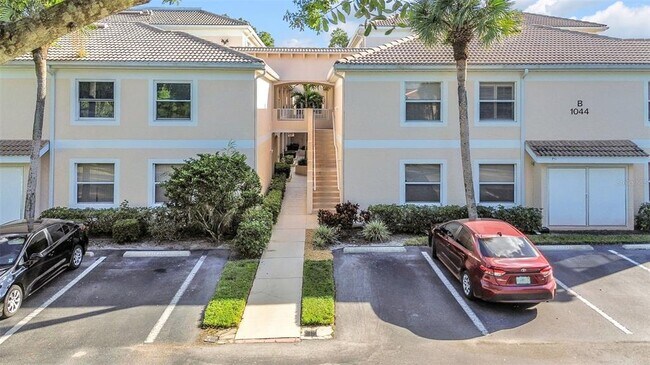 property at 1044 Woodshire Ln