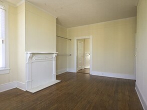 407 E Park Ave in Savannah, GA - Building Photo - Building Photo