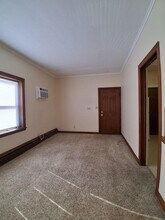 903 18th Ave in Moline, IL - Building Photo - Building Photo