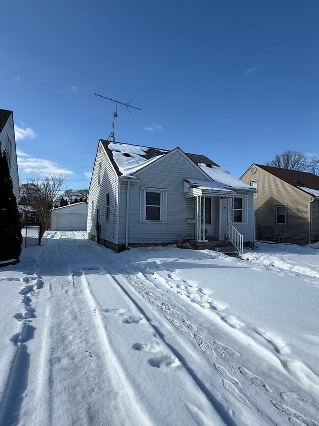 3354 Monroe St in Dearborn, MI - Building Photo - Building Photo