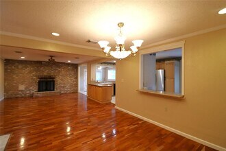 7911 Fawn Terrace Dr in Houston, TX - Building Photo - Building Photo