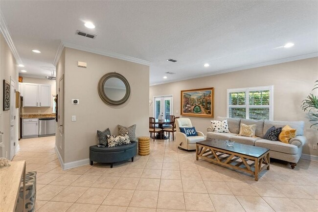 2238 Hawick Ln in Winter Park, FL - Building Photo - Building Photo