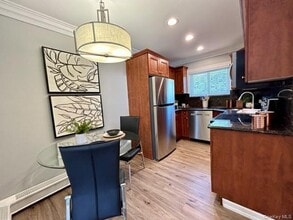 45 Golden Ave in Deer Park, NY - Building Photo - Building Photo