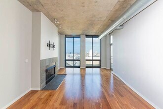 700 N Larrabee St in Chicago, IL - Building Photo - Building Photo