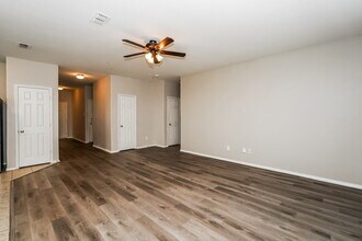 368 Magma Dr in Fort Worth, TX - Building Photo - Building Photo